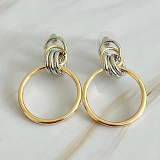 Two-Tone Knotted Hoops