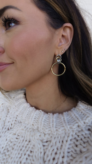 Two-Tone Knotted Hoops